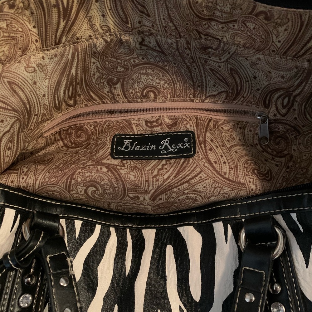 Zebra Rhinestone Purse - Picture 2 of 2